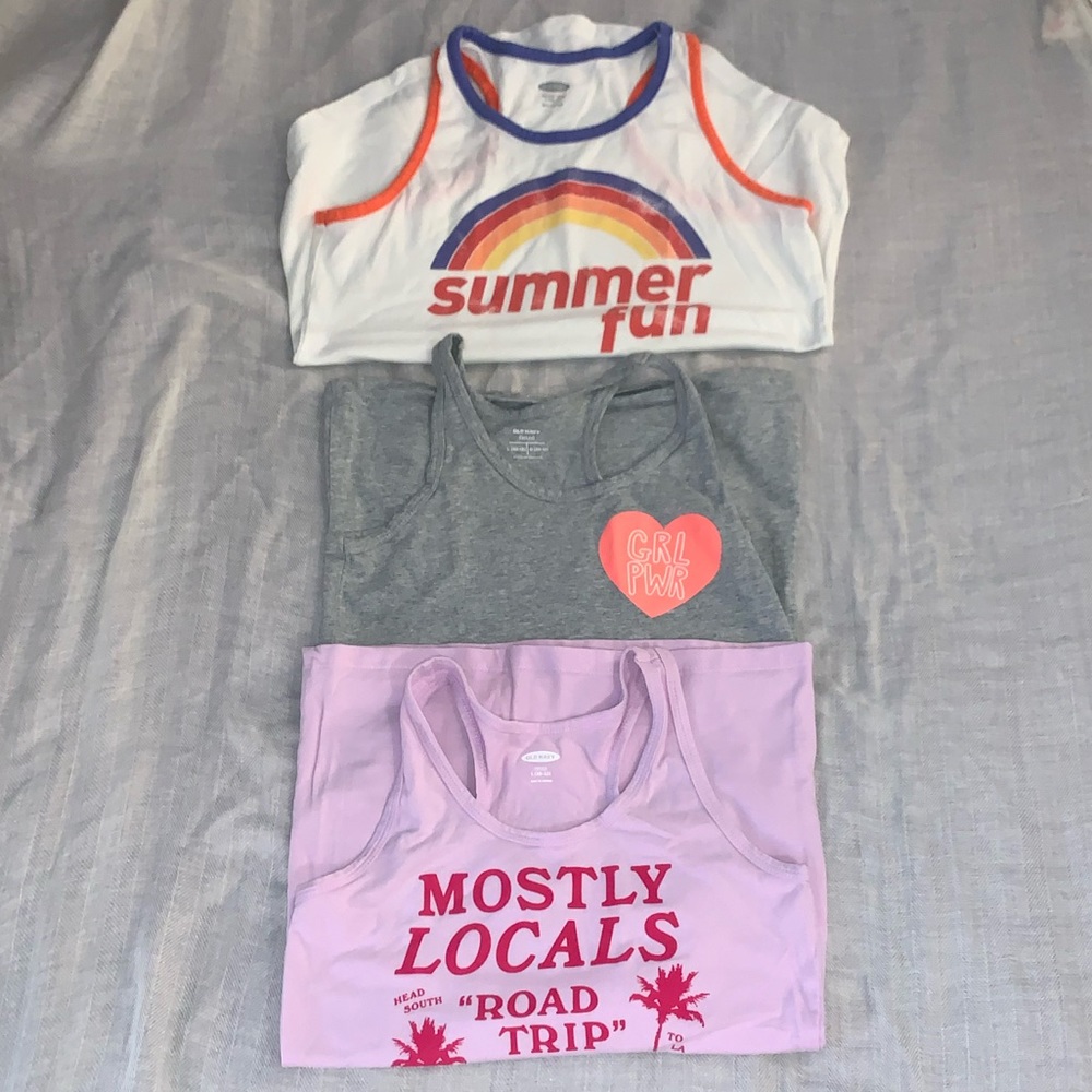 Bundle of 3 girls tanks